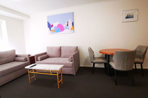 Adara Franklin - Accommodation Fremantle 6