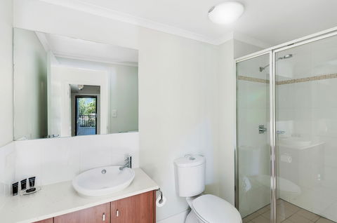 Elysium Apartments - Accommodation Fremantle 6