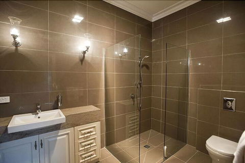 Tallawarra B & B - Accommodation Fremantle 2