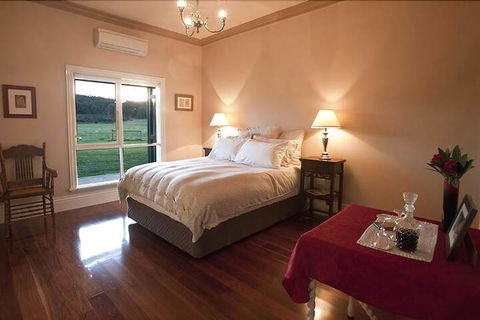 Tallawarra B & B - Accommodation Fremantle 6