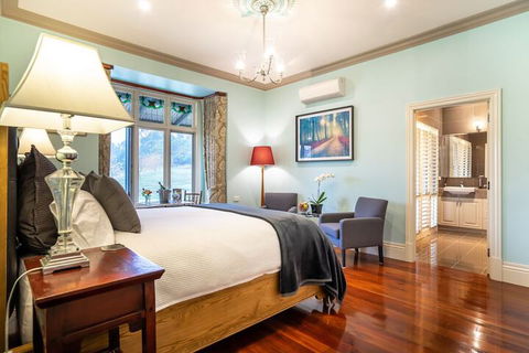 Tallawarra B & B - Accommodation Fremantle 5