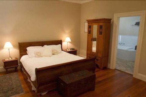 Tizzana Winery Bed & Breakfast - Accommodation Fremantle 6