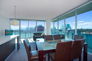 Astra Apartments - St Kilda Rd - Accommodation Fremantle 1
