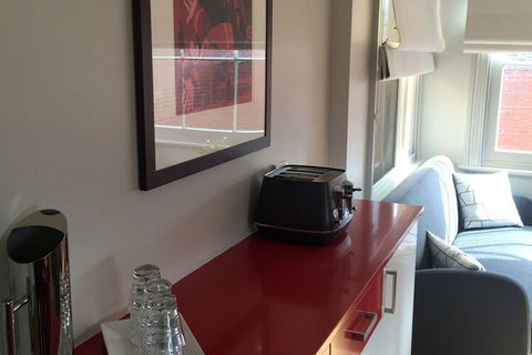 Gregory House - Accommodation Fremantle 5