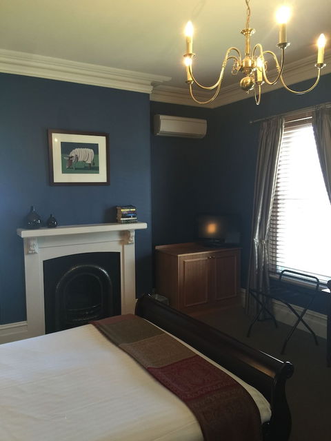Clydesdale Manor - Accommodation Fremantle 6