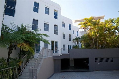 Arc Resort - Accommodation Fremantle 1