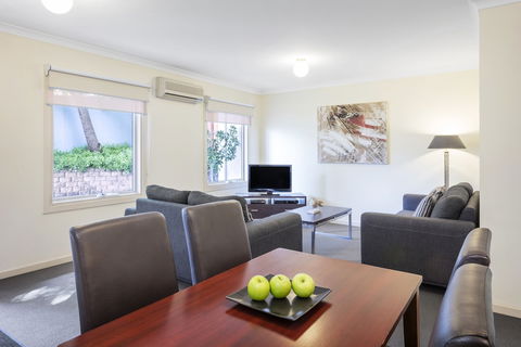 Hawthorn Gardens Serviced Apartments - Accommodation Fremantle 5