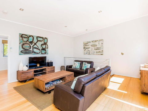 Angourie Blue 7 Stroll To Surfing Beaches. - Accommodation Fremantle 2