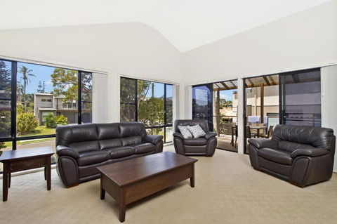 Amara 6 Wesley Avenue - Accommodation Fremantle 2