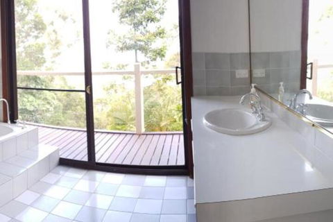 Million Dollar Views To Gold Coast - Accommodation Fremantle 5