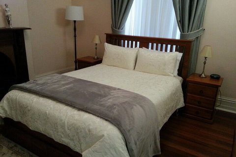 Burra Railway Station Bed & Breakfast - Accommodation Fremantle 3