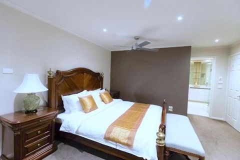 Pride Leisure Tudor House - Accommodation Fremantle 4