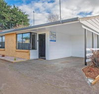 Elkie Villa 2 Bedroom Unit Burnie - Accommodation Fremantle