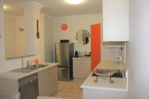 Sunbird - Accommodation Fremantle 3