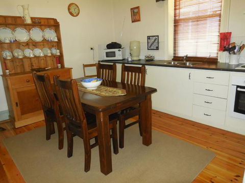 Amalie Cottage Waikerie Unit 1 - Accommodation Fremantle 4