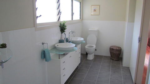 Lake Russell Lakeside Retreat - Accommodation Fremantle 5