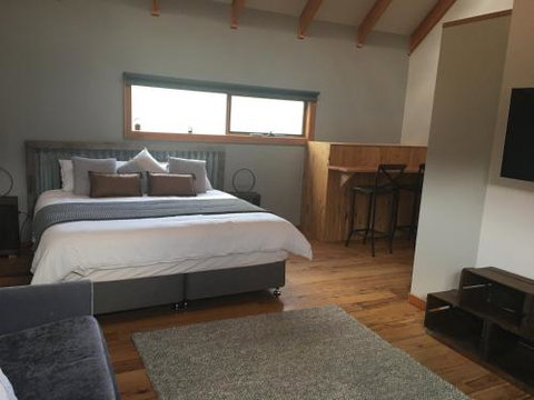 Lupoâ€™s Loft - Accommodation Fremantle 5
