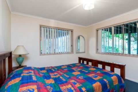 Amaroo House - Accommodation Fremantle 5