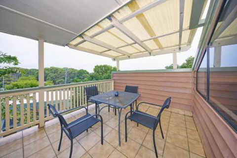 Straddie House - Accommodation Fremantle 3