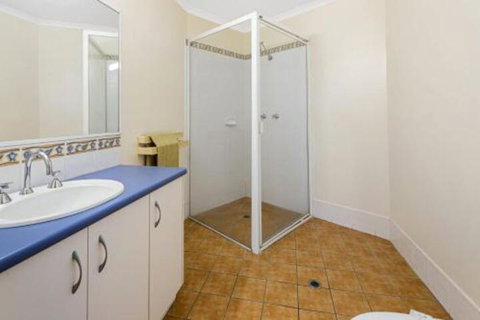 A Turtle House - Accommodation Fremantle 2