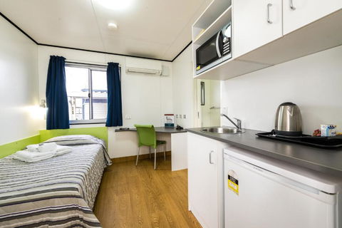 Jolly Swagman Acccommodation Park - Accommodation Fremantle 2