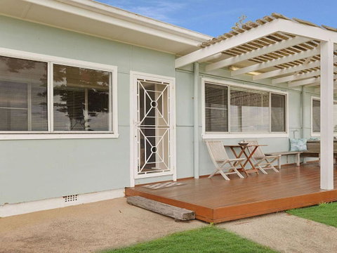 Ocean Blue Apartment One Oceanfront Apartment - Accommodation Fremantle 3