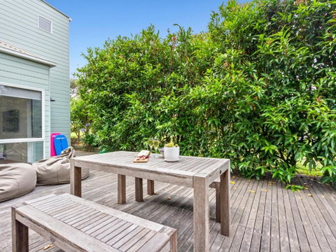 The Boathouse Comfortable Beachfront Home - Accommodation Fremantle 4