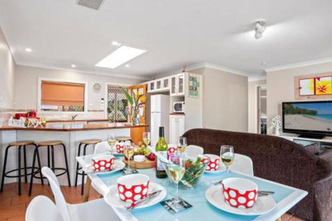 Blue Haze Air Conditioned Comfort - Accommodation Fremantle 0