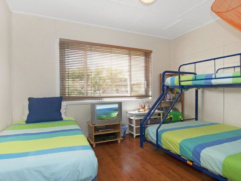 Urchins Funky Comfort & Style - Accommodation Fremantle 6