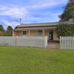 Station Masters Cottage Classic Quaint & Nostalgia - Accommodation Fremantle 1