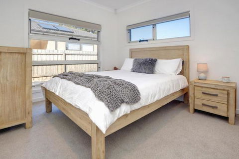 Staughton Sounds - Accommodation Fremantle 5