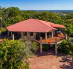 2 / 80 Cooloola Drive Comfortable  cosy unit enjoying ocean views  views to Fraser Island - Accommodation Fremantle