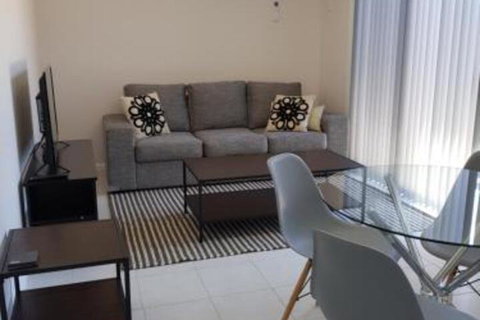 Excellent St. Granny Flat - Accommodation Fremantle 0
