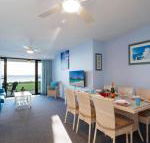 4 Harbourside 3 7 Soldiers Point Road ground floor on the waterfront - Accommodation Fremantle