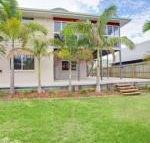 29 Cypress Avenue Rainbow Beach Close to the beach with a pool - Accommodation Fremantle