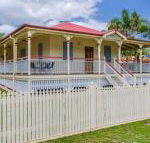 5 Bomburra Court Rainbow Beach Ticks All The Boxes Pool Shed Fenced Yard Pet Friendly - Accommodation Fremantle