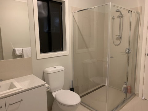 Apple House Truganina - Accommodation Fremantle 2