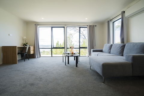 Amazing Sea Views Luxury Guest House - Accommodation Fremantle 0