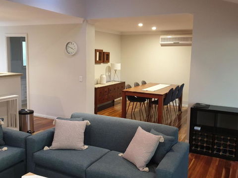 Allawah - Accommodation Fremantle 3
