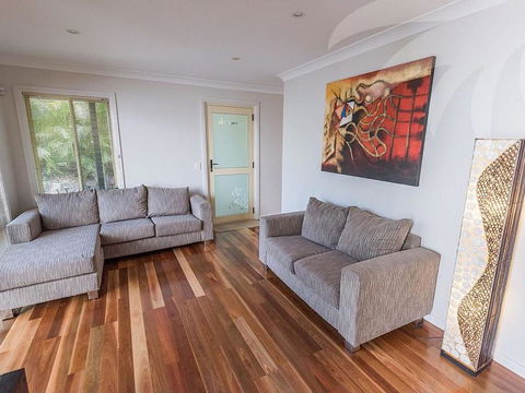 Allawah - Accommodation Fremantle 6