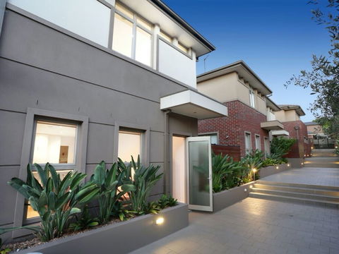 Kew Luxurious Townhouse - Accommodation Fremantle 1