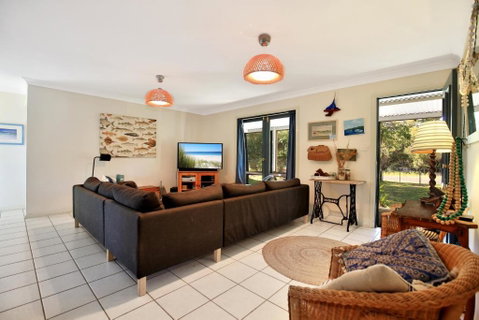 Innisfree Pet Friendly 2 Mins To Beach - Accommodation Fremantle 2