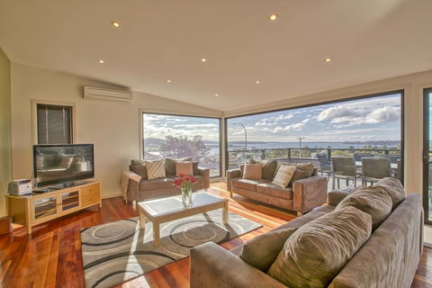 Georges Bay Luxury - Accommodation Fremantle 6
