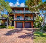 41 Carlo Circle Rainbow Beach Huge Beach House With Room for Everyone - Accommodation Fremantle