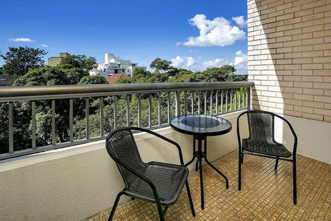 HAMP1 Bright Apartment In Cremorne - Accommodation Fremantle 4