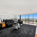 BENGALEE EXECUTIVE TOWNHOUSE MODERN & STYLISH - Accommodation Fremantle 0