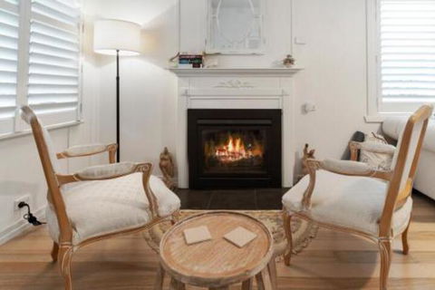 Amber Cottage Luxury Seaside Retreat With Outdoor Spa! - Accommodation Fremantle 2