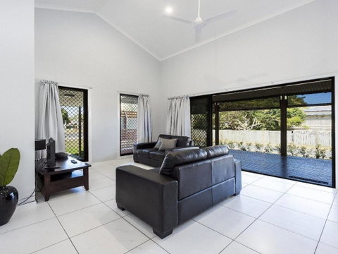 Tais Hideaway - Accommodation Fremantle 2