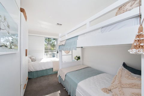 Arabella Stylish Seaside Sanctuary With Views - Accommodation Fremantle 7