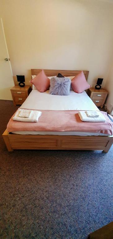 Russell Falls Holiday Cottages - Accommodation Fremantle 4